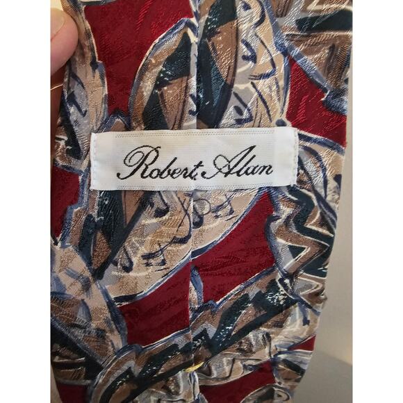 Vintage Robert Alan Men's Necktie - Red w/Pattern - 56" x 3-3/4" - Picture 3 of 5